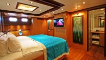 GETAWAY -  Master Cabin